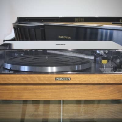 Pioneer Model PL-A25 Turntable 1970s Vintage Record Player Classic Beauty image 16