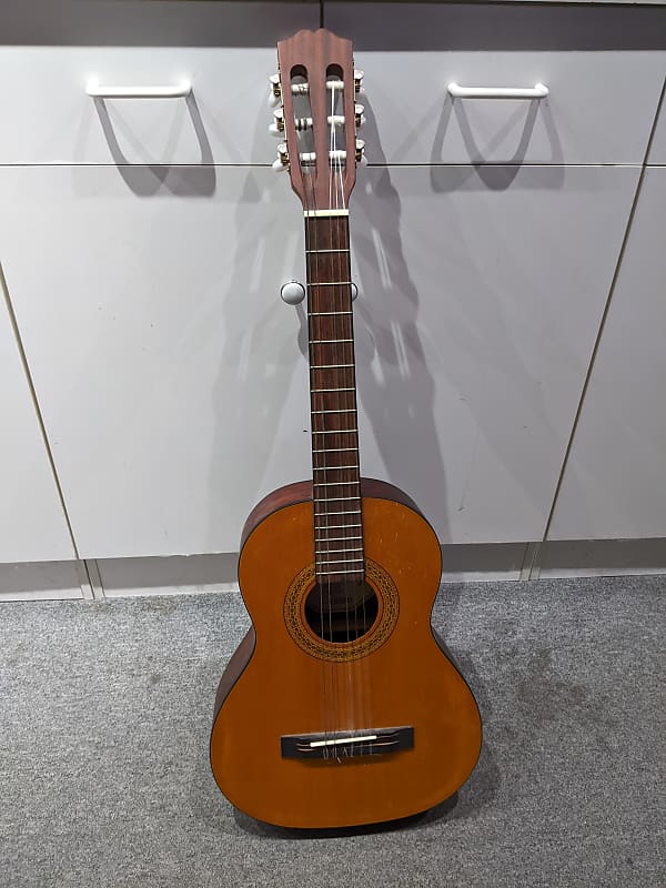 S101 classical store guitar