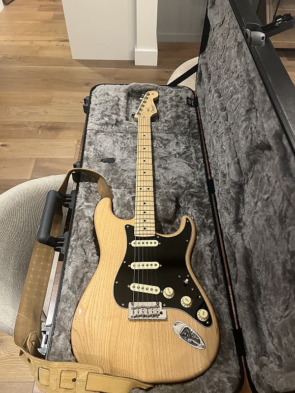 ギター FenderAmerican Professional Stratocaster Fender American Professional Series Stratocaster | Reverb Canada