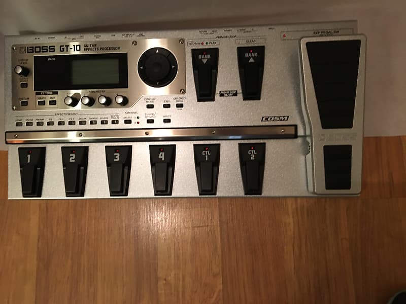 Boss GT-10 Guitar Effects Processor (with its own case) Free