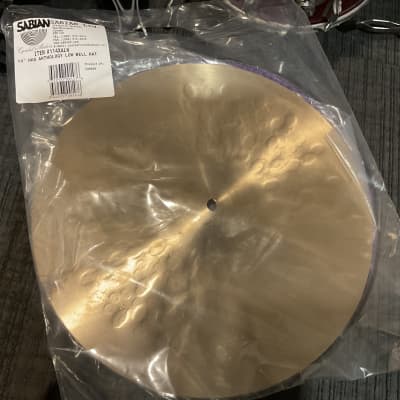 Sabian 14" HHX Anthology Low Bell Hi-Hat Cymbals (Pair) 2022 - Present - Natural image 8