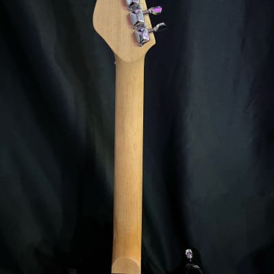 Behringer Stratocaster Style Guitar Black image 4