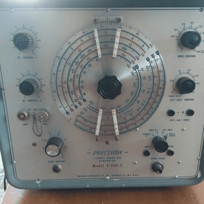 Precision Apparatus E-200-C Radio Freq. RF Audio Signal Generator with Original Manual image 1