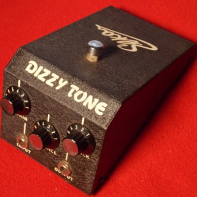 Elka Dizzy Tone fuzz pedal. Ultra rare 1967 original. Thee
