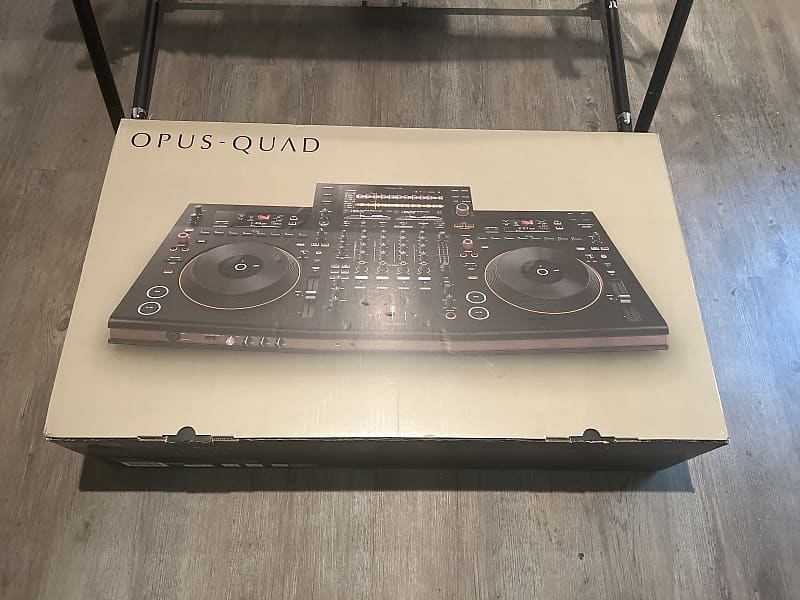 OPUS-QUAD - Professional all-in-one DJ system (black)