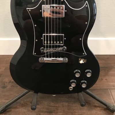 美品 Gibson SG Standard T 2016 Ebony Gibson SG Standard T Ebony (2016) - Guitar Compare