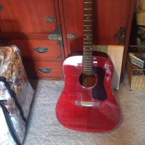 1982 Cherry Guild D25 Acoustic Guitar w/OHSC. Westerly USA image 2