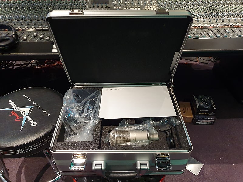NEW Neumann M147 Tube Valve Mic Studio M 147 Microphone Set in Travel Carry Case image 1