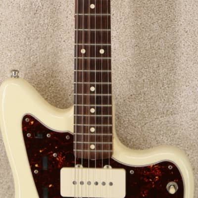 Fender American Vintage 62 Jazzmaster 2020's  - Olympic White image 6