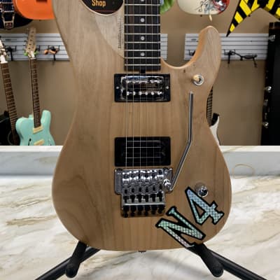 ギター Washburn N5 made in USA Amazon.com: Washburn Nuno Bettencourt 6 String Solid-Body