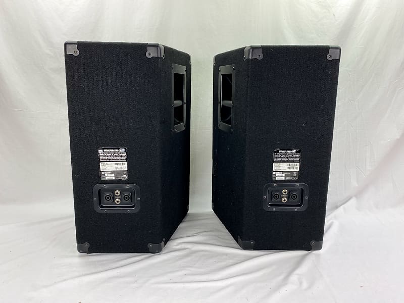 Yamaha S112V 2-Way 12