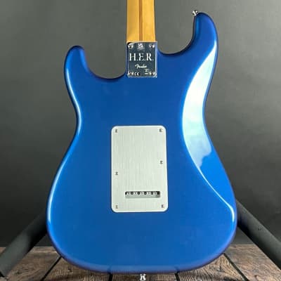 Fender Limited Edition H.E.R. Stratocaster, Maple Fingerboard- Blue Marlin (MX23058359) image 9