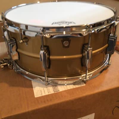 Toca Elite Pro Wood Conga Set with Stand- 11/11-3/4 Crimson