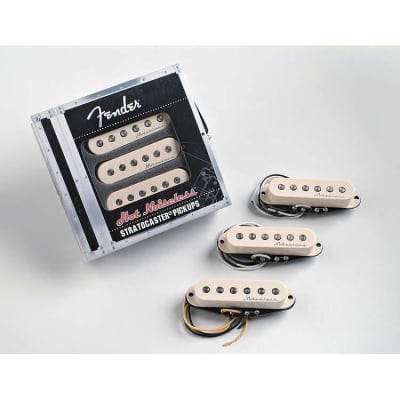 Fender 099-2105-000 Hot Noiseless Stratocaster Pickup Set | Reverb UK