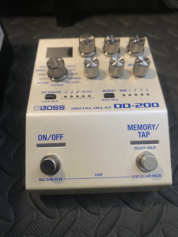 Boss DD200 Digital Delay 2019 Present Silver Reverb