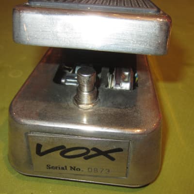 VOX ワウペダル シルバー Amazon | VOX ヴォックス ワウ・ペダル V847 | ワウ | 楽器