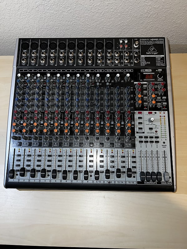 ジャンク！ベリンガー・アナログミキサーXENYX X2442 USB BEHRINGER ( ベリンガー ) XENYX X2442USB アナログミキサー