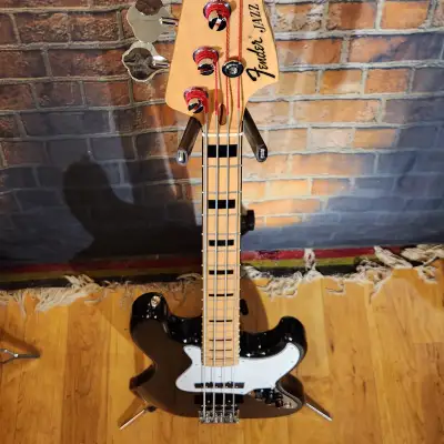 Fender 2000’s Made In Japan Geddy Lee Artist Series Signature Jazz Bass With Gig Bag Great Shape image 6