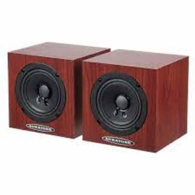 Auratone 5C Active Super Cube 4.5 inch Reference Monitors - Pair (Woodgrain)