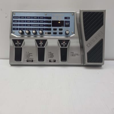 BOSS ME-20B - Bass Multiple Effects Processor | Long & McQuade