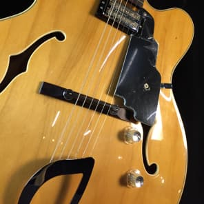 Guild DeArmond X-135 Archtop Hollow Body Electric Jazz Box Guitar