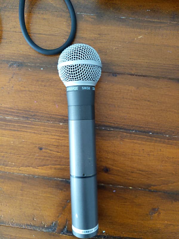 Shure SM58 Samson SH2