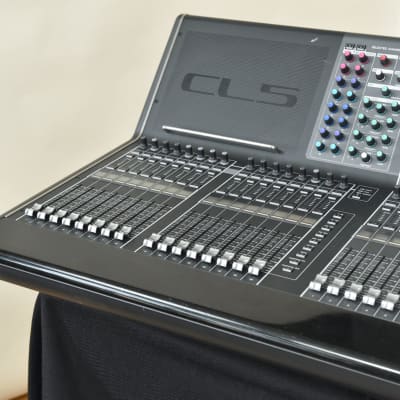 Yamaha CL5 72-Channel Digital Mixing Console CG00W41 image 3