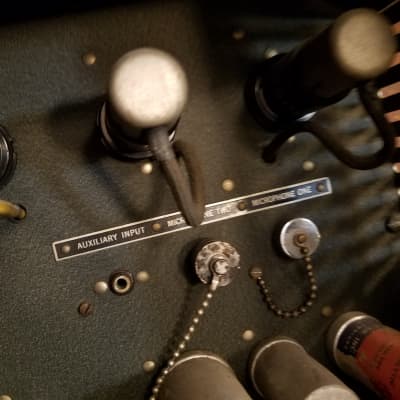 Operadio 1A30 Art Deco Theatre or PA Tube Amp 6L6 6J7 20 Watt 1947 - Wrinkled Green and Grey image 10