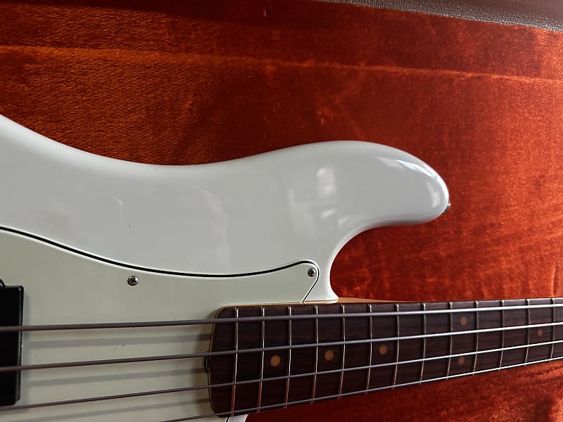 即納お得Fender Precision Bass MN631～ フェンダー プレシジョン ベース フェンダー