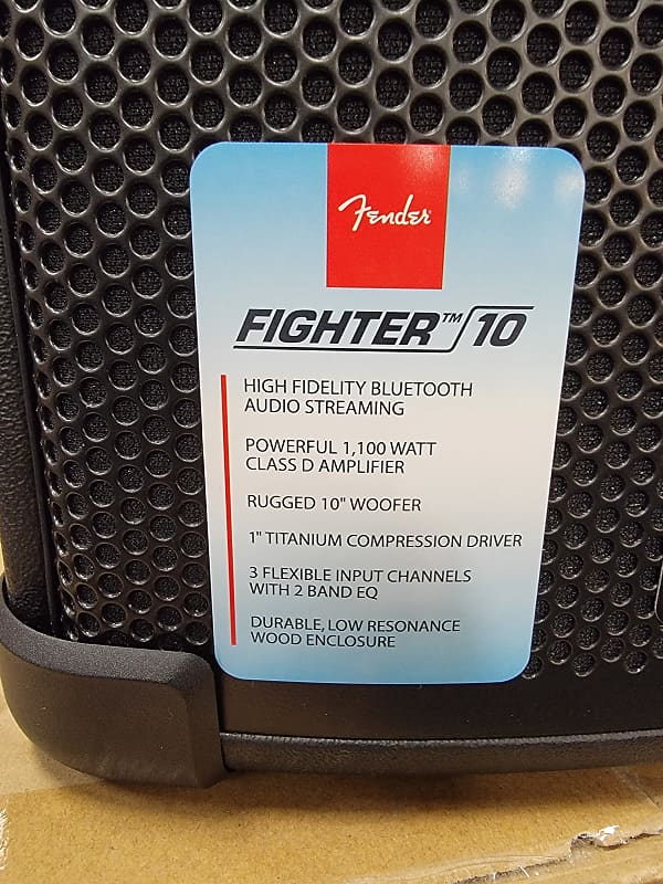 Fender Fighter 10" 2Way 1100Watt Powered Speaker with Reverb