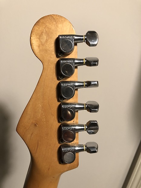 Squier Stratocaster Made in Japan O serial | Reverb Squier Stratocaster Made in Japan O serial | Reverb