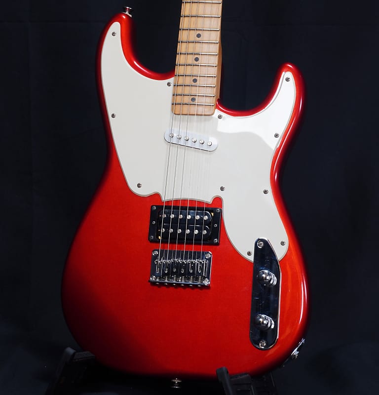 Squier Vintage Modified Squier '51 Candy Apple Red
