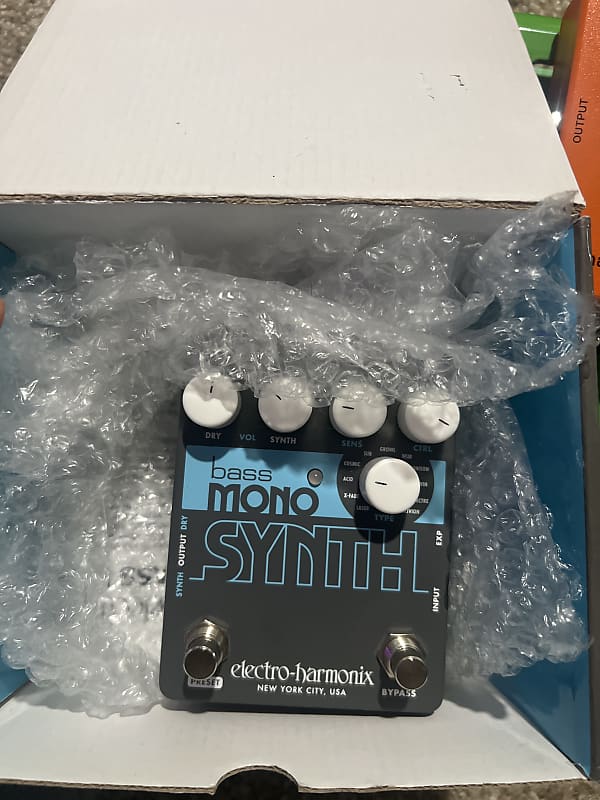 Electro-Harmonix Bass Mono Synth