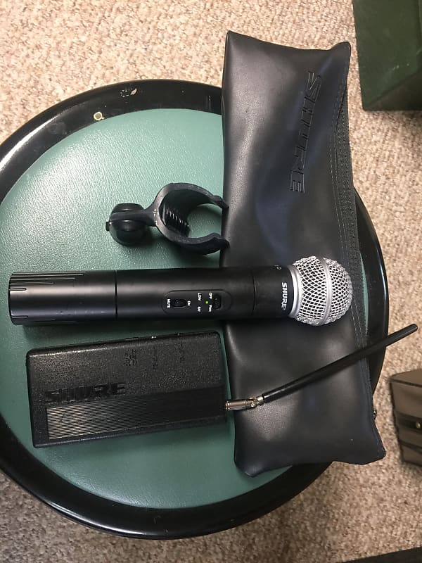 Shure Wireless SM58 Microphone w VP3 CC Wireless Receiver