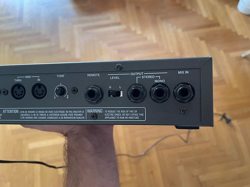 MATRIXSYNTH: Roland EM-101 Sound Plus Vintage Analog Sound