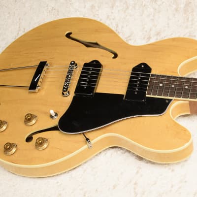 【ken ken】Archtop Tribute AT130 MA KenFretboardJournal2.jpg?