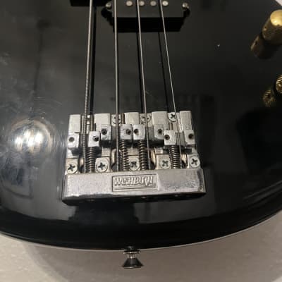 Washburn B-2 | Reverb