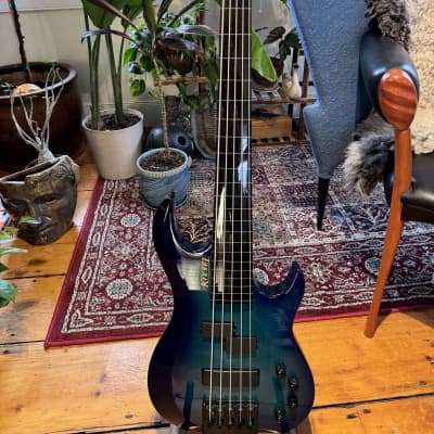 Kiesel Osiris 5 String Fretless Headless Bass - Trans Nightburst - Hard as Nails Fingerboard image 3