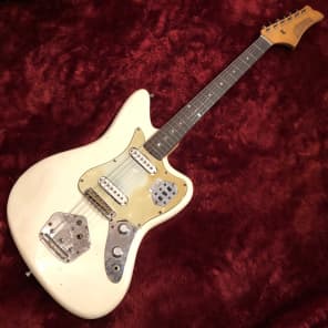 c.1965-1967 ELK Deluxe Chaki Fender Jaguar Style Off Set