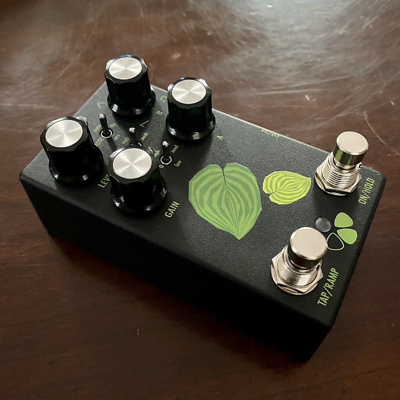 Flower Pedals Hosta Wah Filter Reverb