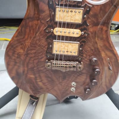 Barlow Guitars Great Horned Owl 2021 - Great Horned Owl #001 Inspired by Jerry Garcia & Alembic image 3