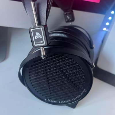 Audeze LCD-X & RNHP Headphone Amp image 7