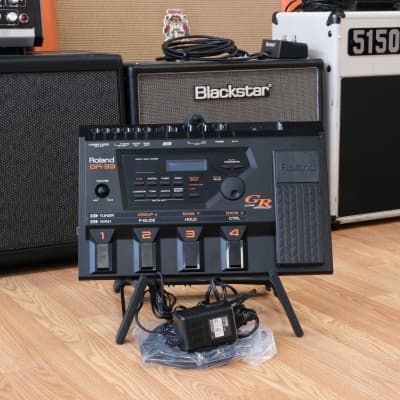 Roland GR-33 w/ Power Supply, 13-pin MIDI cable, and GK-3 Pickup (Very Good) *Free Shipping*