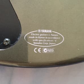 Yamaha  AES 720 Electric Guitar w/ Dimarzio Humbuckers, Grover Locking Tuners, & Padded Gigbag image 8