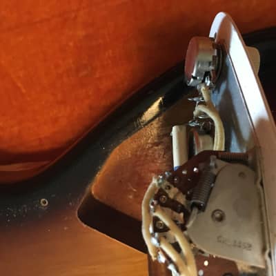 Fender Stratocaster 1958 3-Tone Sunburst Maple Neck/Fretboard. Pre CBS-Vintage. From Joe Bonamassa Collection. image 11
