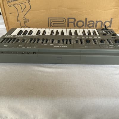 Roland SH-101 Monophonic Analog Synthesizer | Reverb