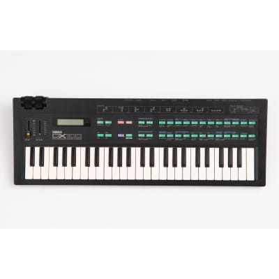 Yamaha DX100 Programmable Algorithm Synthesizer
