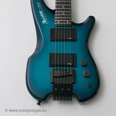1986 Ibanez Axstar AX70, Made in Japan - rare set neck model in rare colour image 4