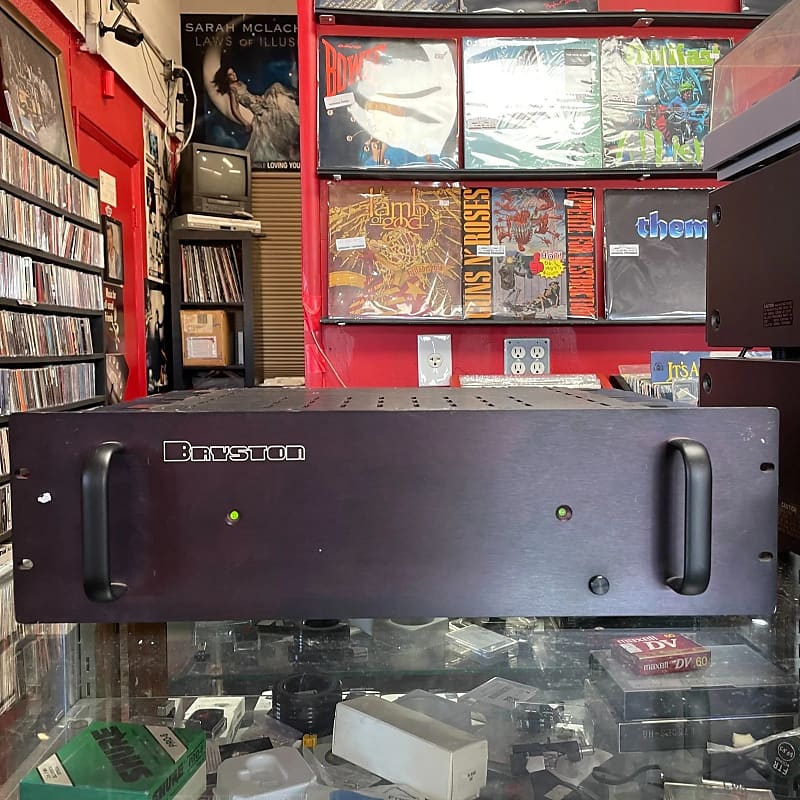 Bryston 4B Monster Power Amplifier 300WPC TESTED WORKS GREAT  			