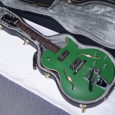 美品 The Loar LH-306T Green Bigsby搭載フルアコ 美品 The Loar LH-306T Green Bigsby搭載フルアコ アコースティック